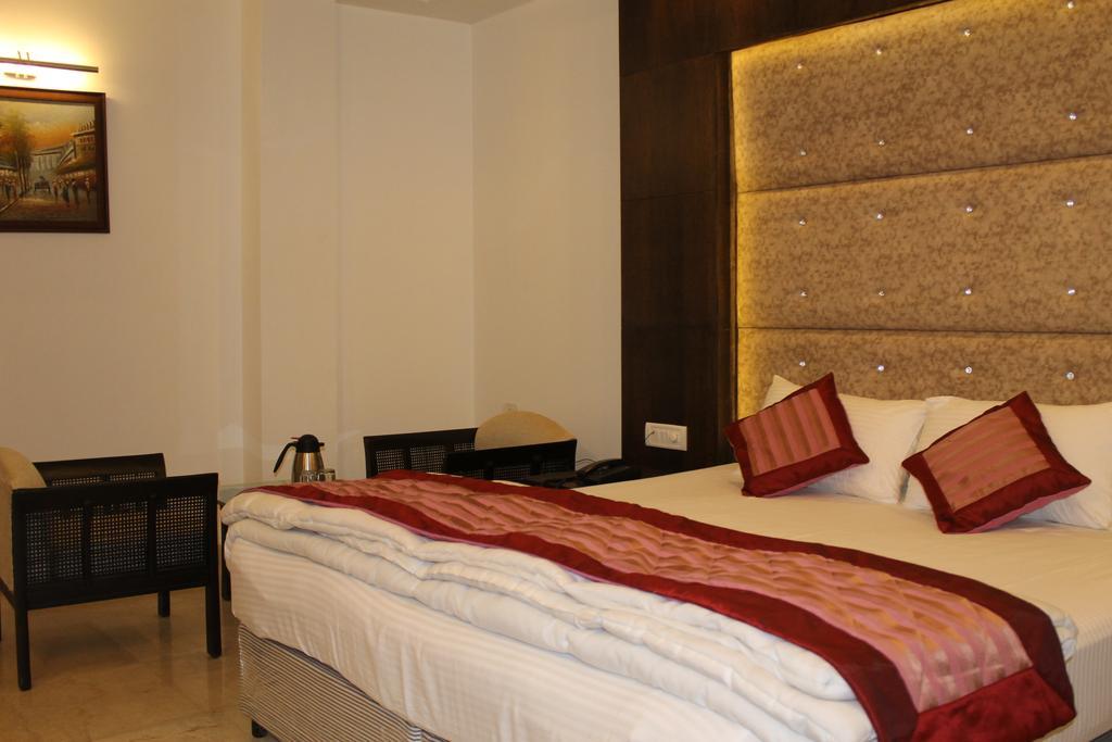 Hotel City Heights New Delhi Luaran gambar